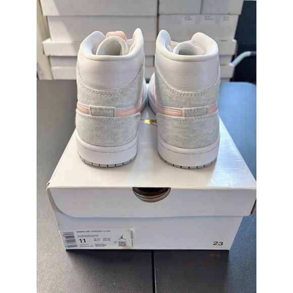 Womens Air Jordan 1 Mid Smoke Grey With Pink Laces Size 8.5W - Picture 4 of 6